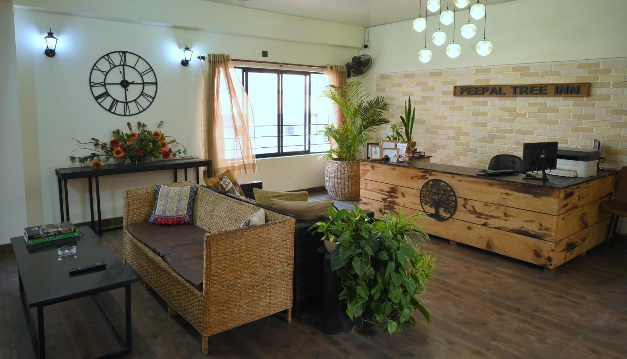 Peepal Tree Inn Gauháti Kültér fotó
